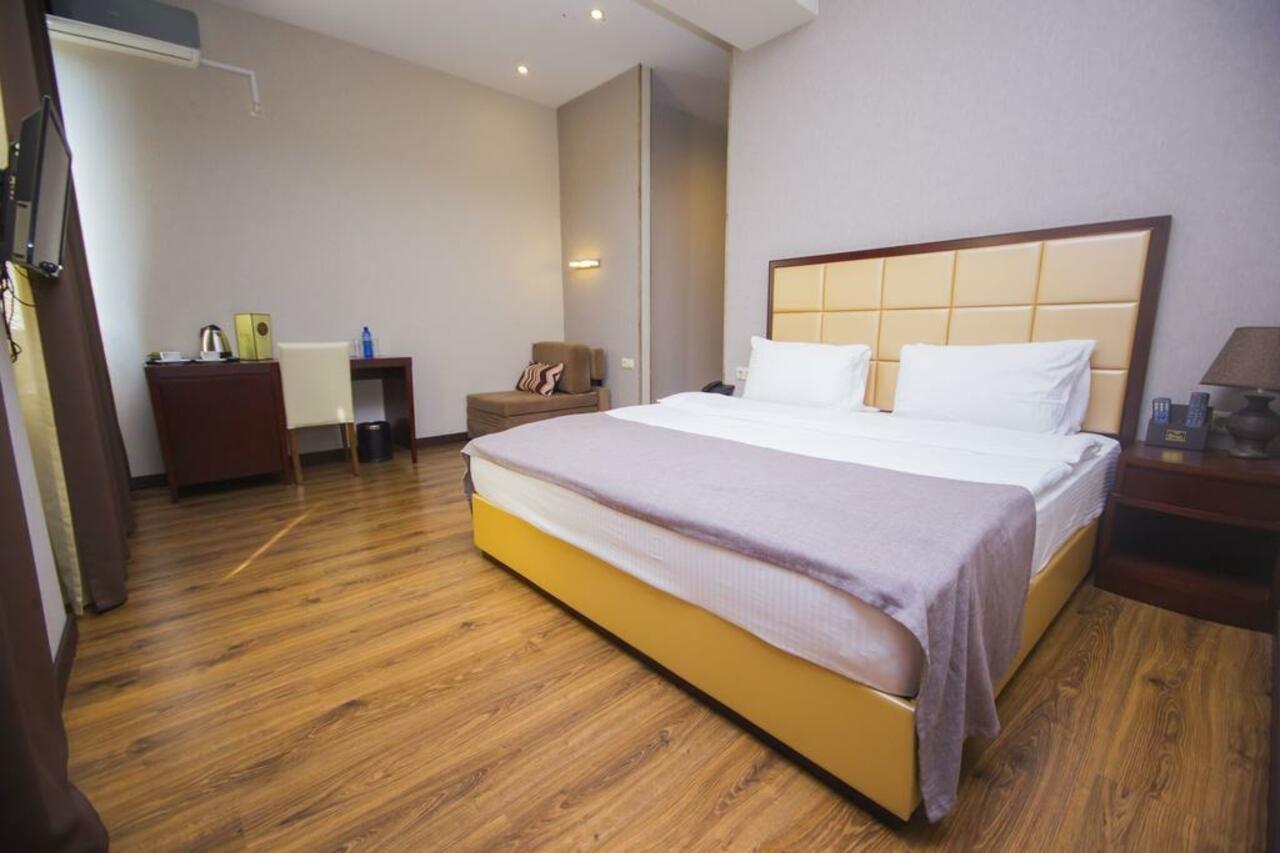 Hotel Orion Old Town Tbilisi Luaran gambar
