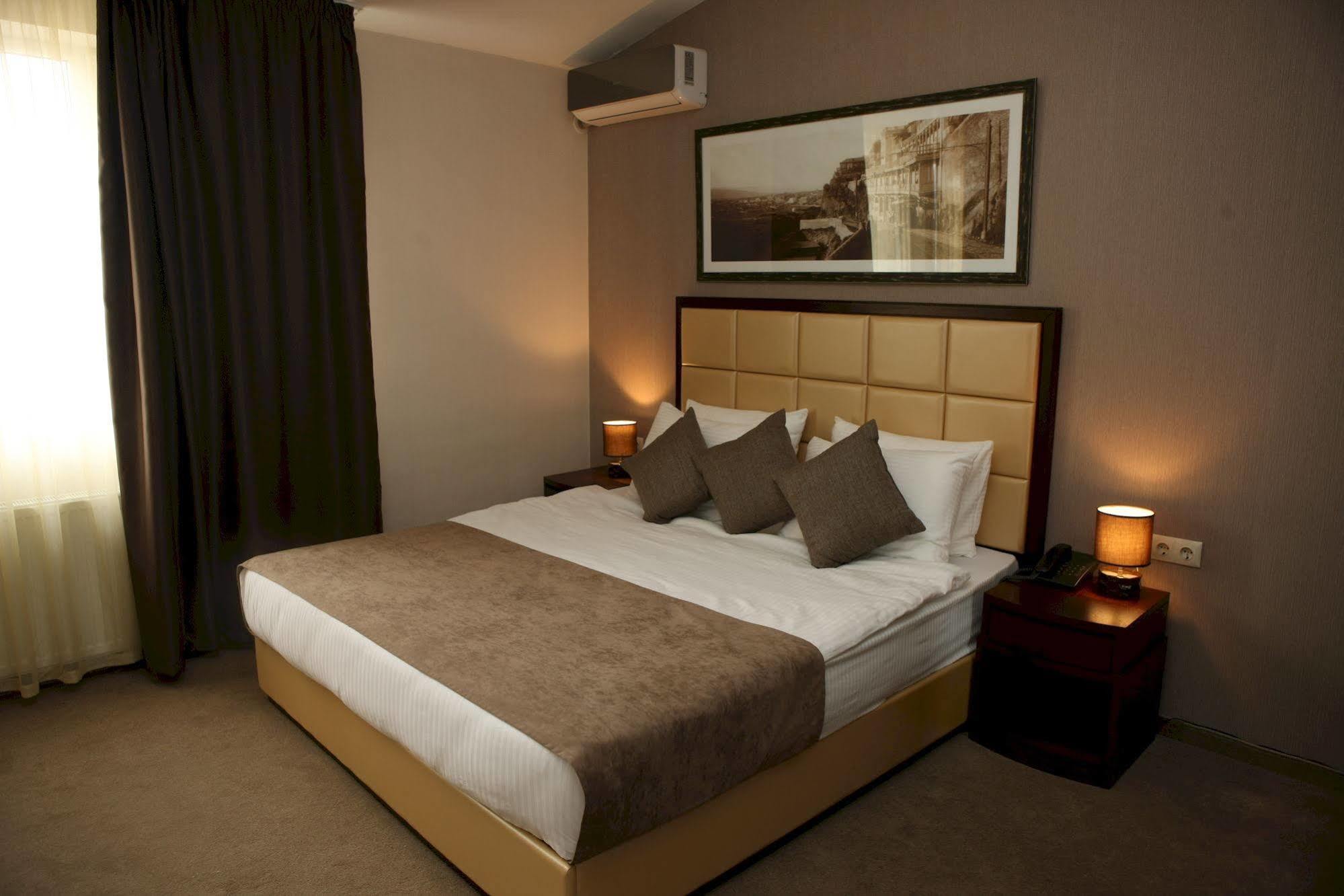 Hotel Orion Old Town Tbilisi Luaran gambar