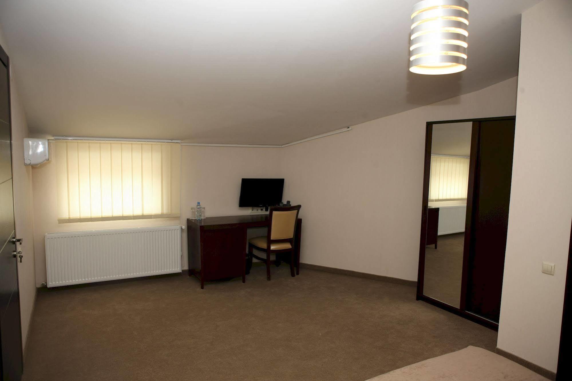 Hotel Orion Old Town Tbilisi Luaran gambar